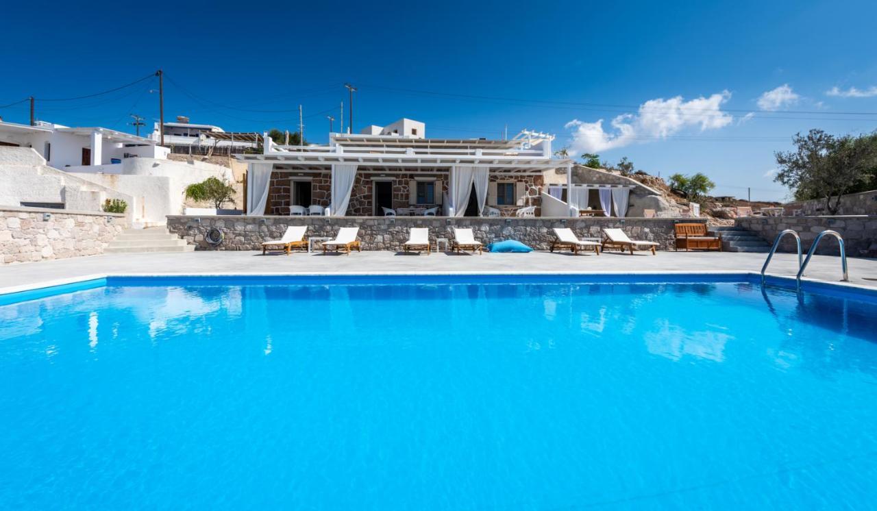 Anemi Suites Adamantas  Bagian luar foto