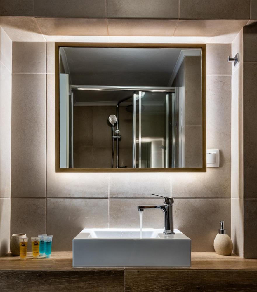 Anemi Suites Adamantas  Ruang foto